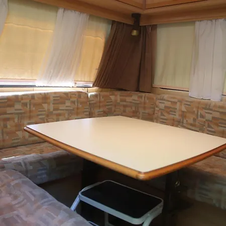 Full-service Caravan Albertslund