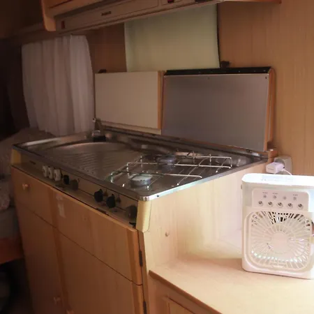 公寓 Full-service Caravan *